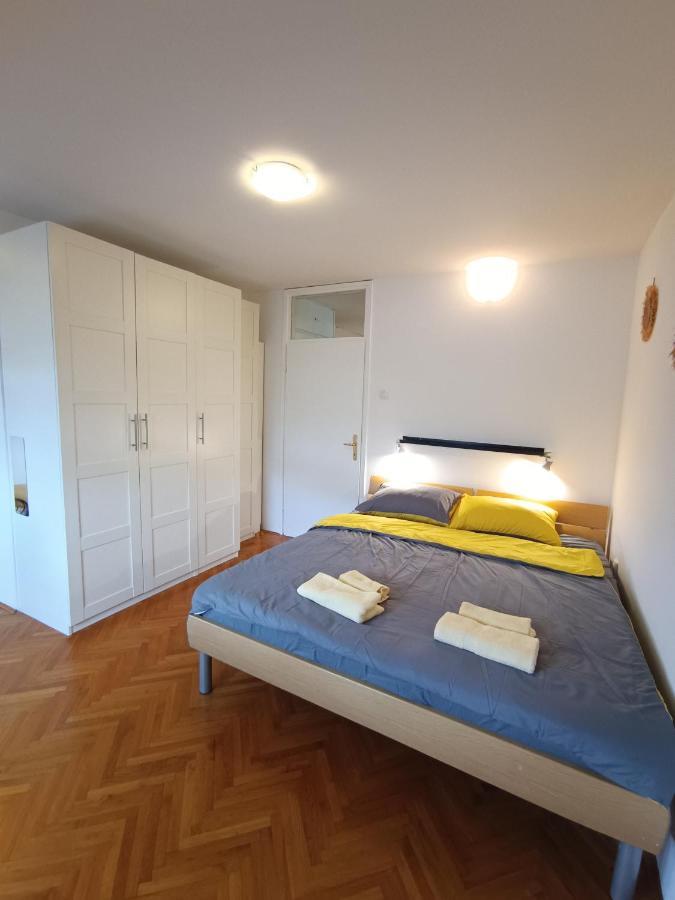 Astralis Factory Apartments- La Boum Zagreb Extérieur photo